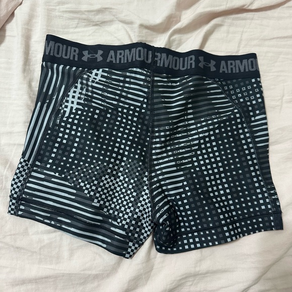 Under Armor spandex - Picture 1 of 3
